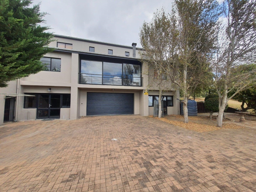 To Let 3 Bedroom Property for Rent in Oude Westhof Western Cape